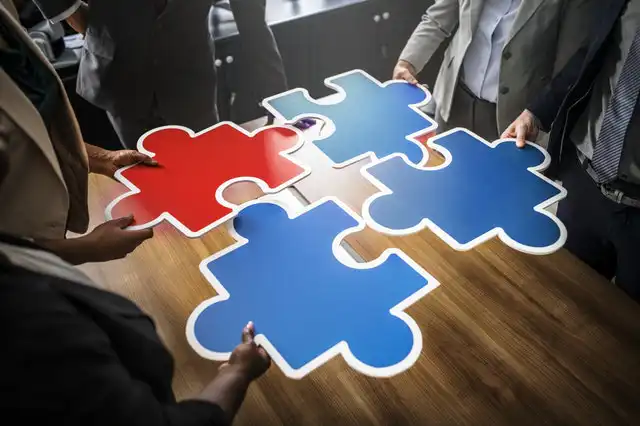 Guida all'uso della piattaforma per comunicazione e la collaborazione Microsoft Teams