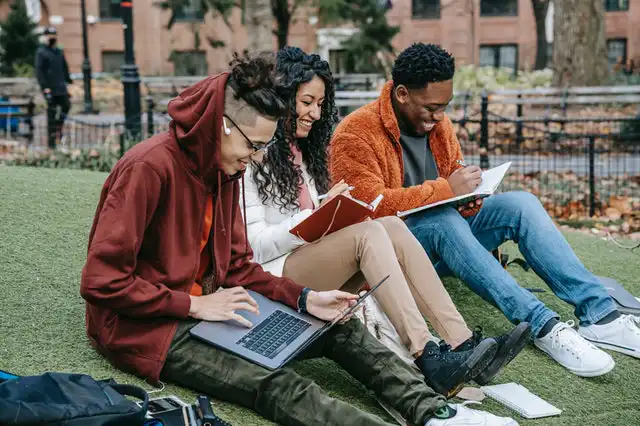 Si studia meglio in un'universitá americana o italiana?