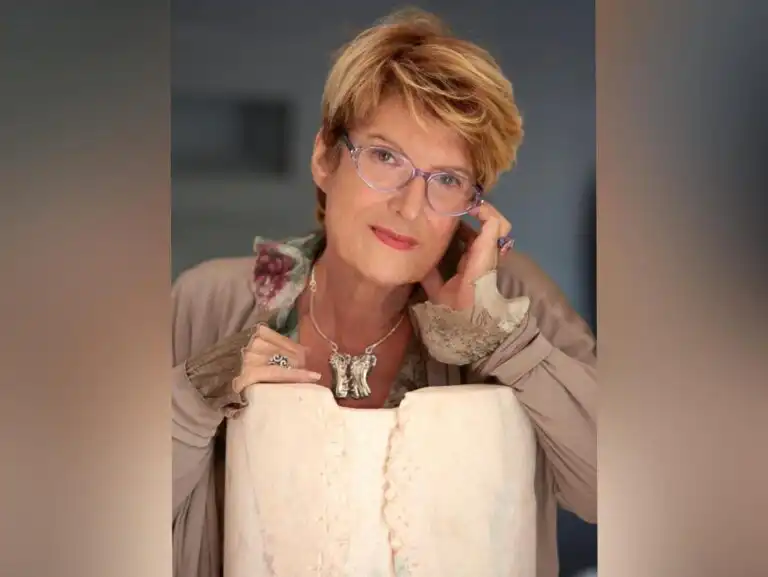 scultore margherita serra